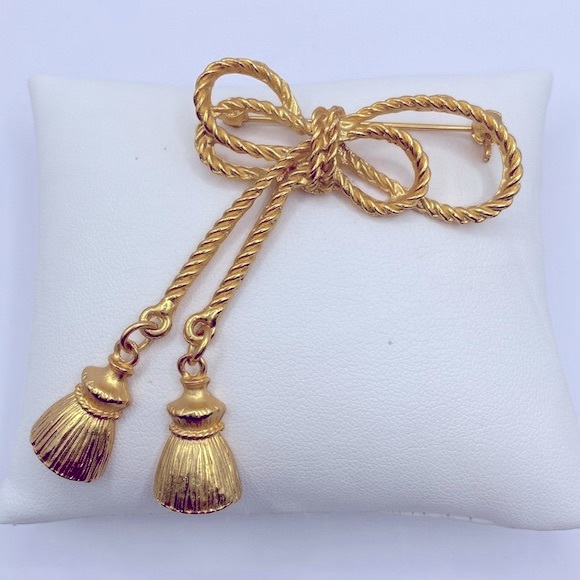 Vintage Bow Rope Brooch - Picture 1 of 6